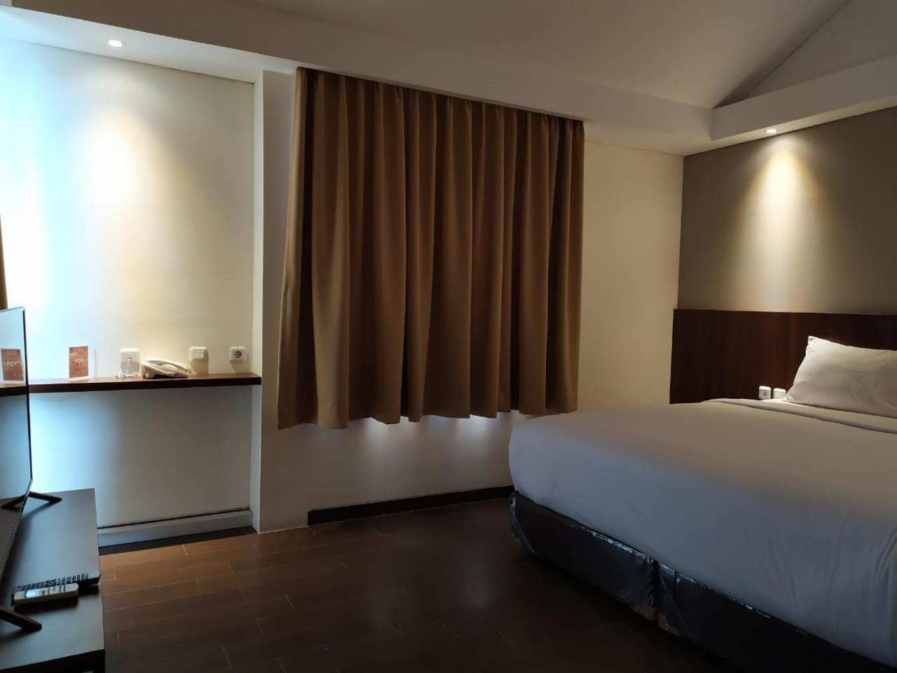 Bianco Costel Hotel Bogor Eksteriør billede