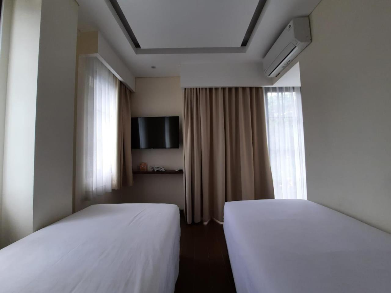 Bianco Costel Hotel Bogor Eksteriør billede